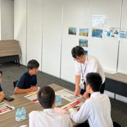 「電気が余るとどうなる？」科学好きの扶桑町立扶桑北中学校3年生4名が、エナリスで電気の仕組みを学ぶ！